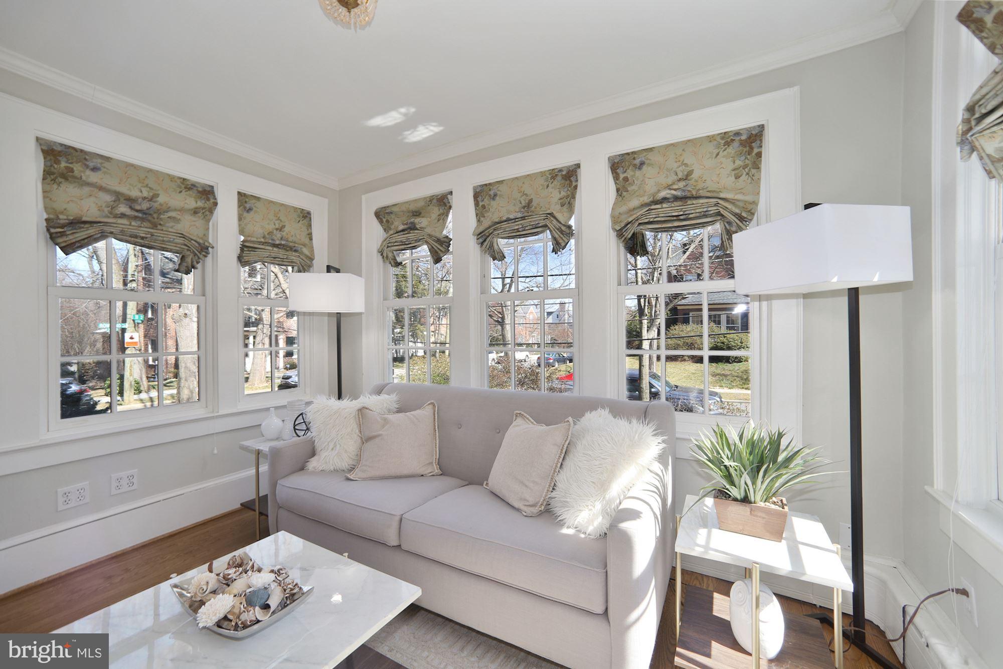 3320 Rowland Place Northwest Washington, DC 20008 - Photo 9 of 41 Sunroom
