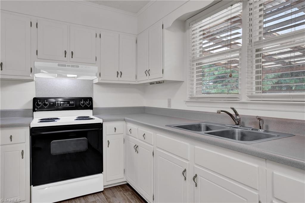 515 Spruce Street High Point, NC 27262 - Photo 15 of 34 Gallery Image 15