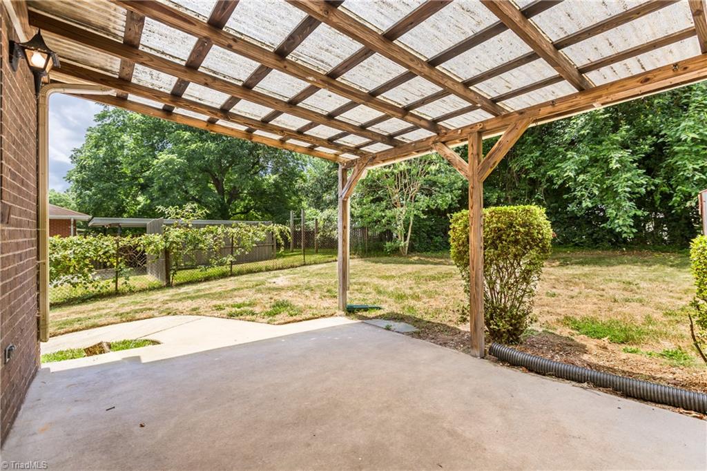 515 Spruce Street High Point, NC 27262 - Photo 32 of 34 Gallery Image 32