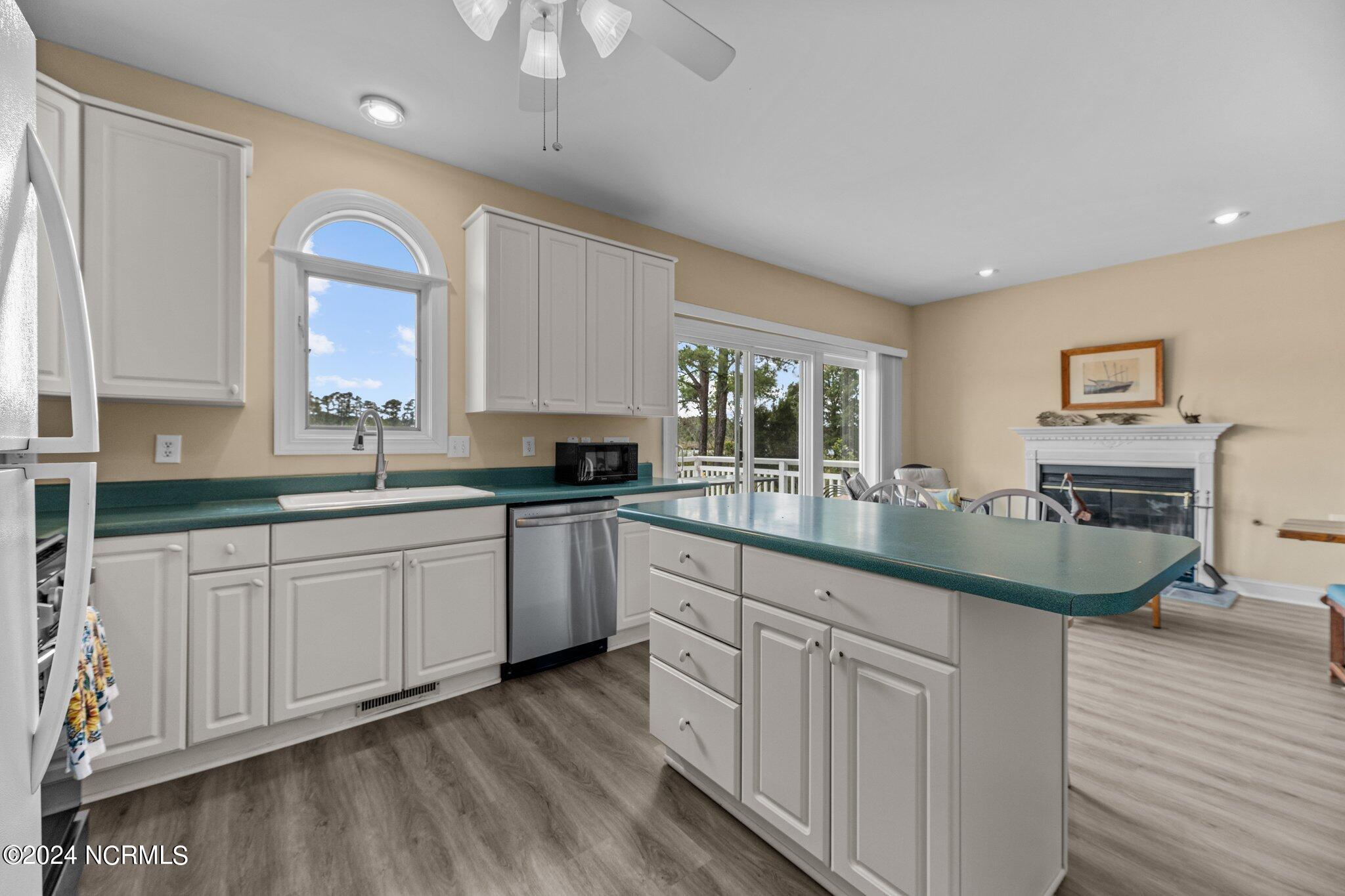 5300 Trade Winds Road New Bern, NC 28560 - Photo 16 of 80 88-web-or-mls-DSC_6341