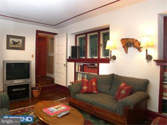 1016 Dale Road Jenkintown, PA 19046 - Photo 8 of 12 Family Room