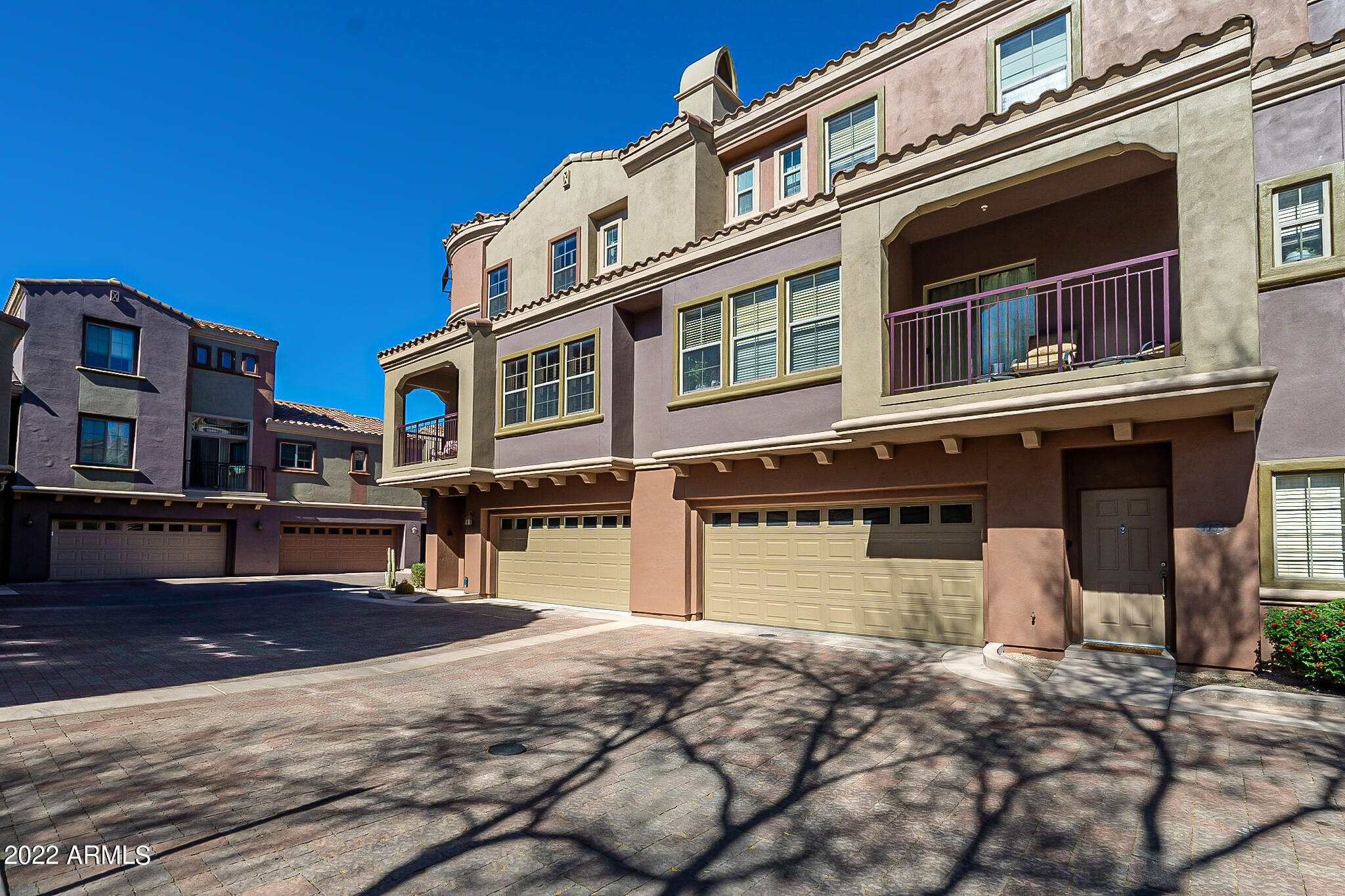 3935 East Rough Rider Road, Unit 1154 Phoenix, AZ 85050 - Photo 2 of 40 Interior Building