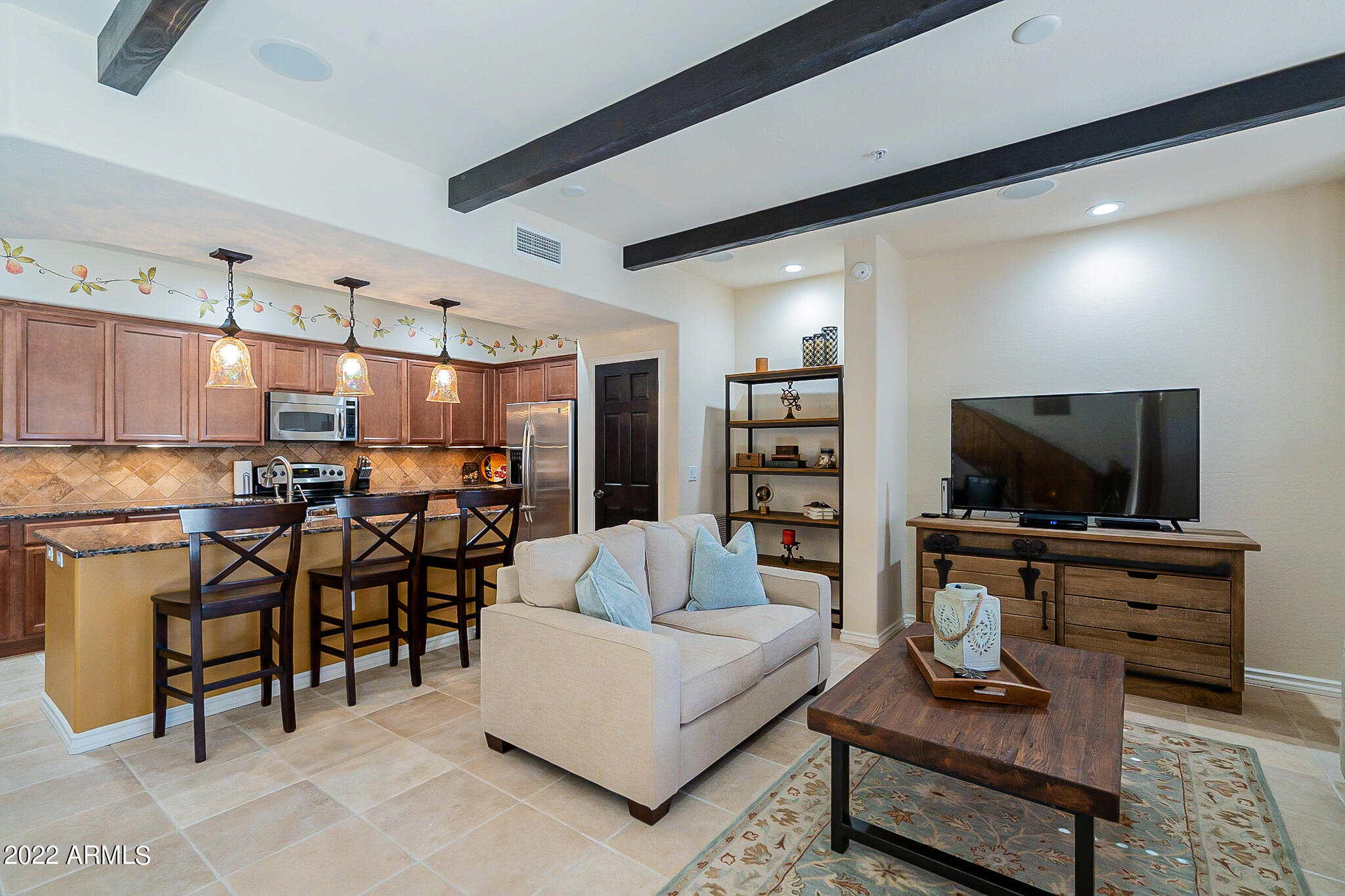 3935 East Rough Rider Road, Unit 1154 Phoenix, AZ 85050 - Photo 4 of 40 Greatroom and Kitchen
