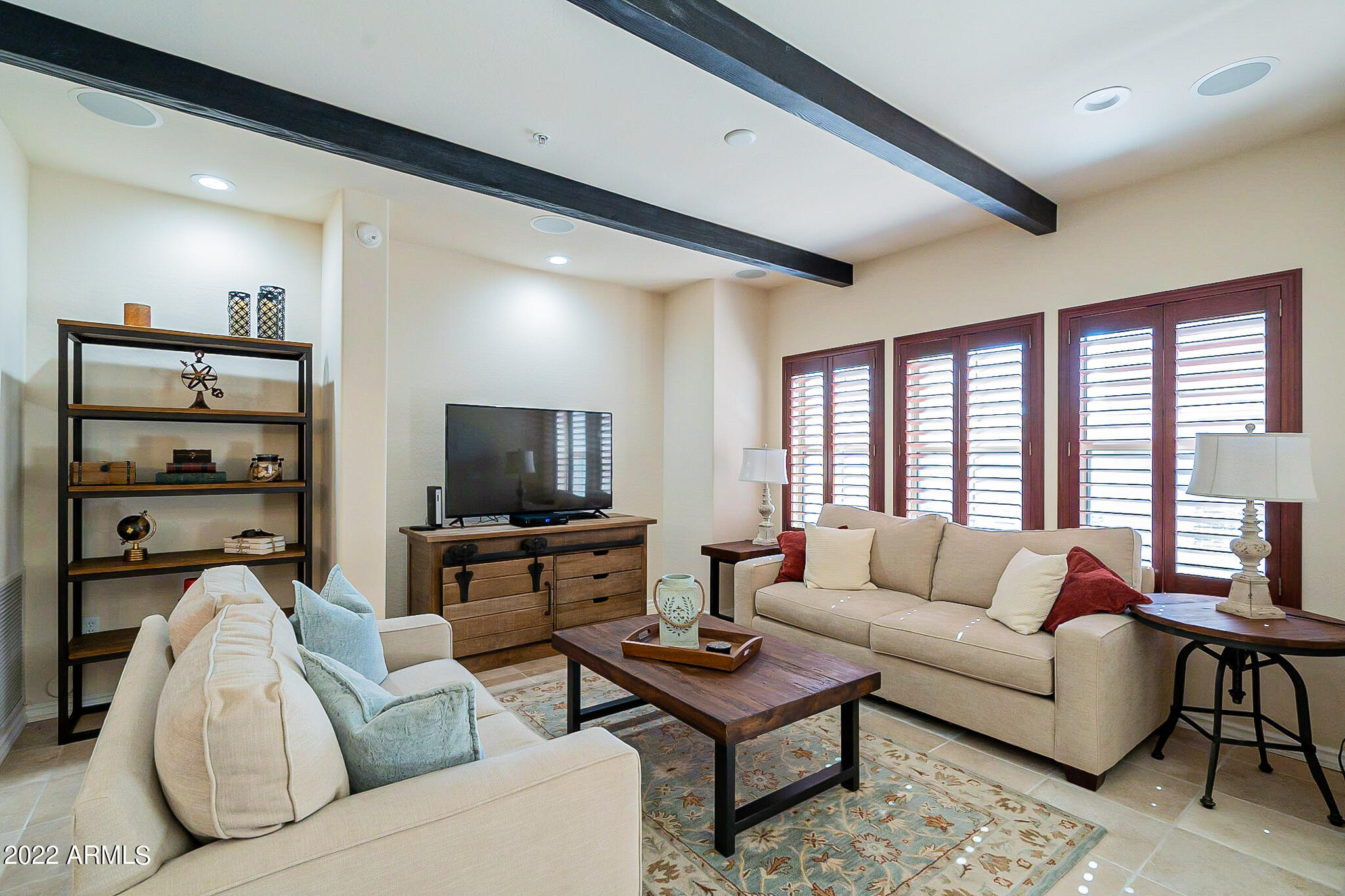 3935 East Rough Rider Road, Unit 1154 Phoenix, AZ 85050 - Photo 5 of 40 Greatroom