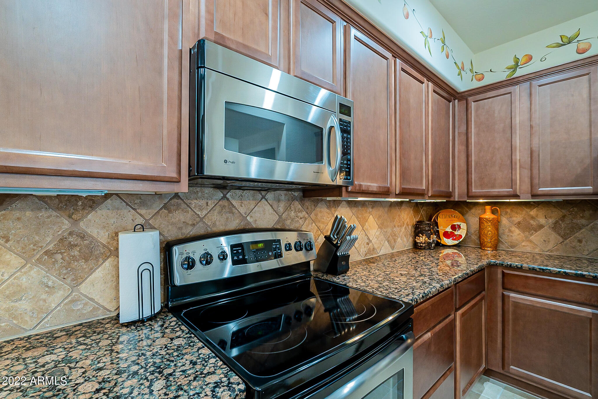 3935 East Rough Rider Road, Unit 1154 Phoenix, AZ 85050 - Photo 8 of 40 Stainless Steel Appliances