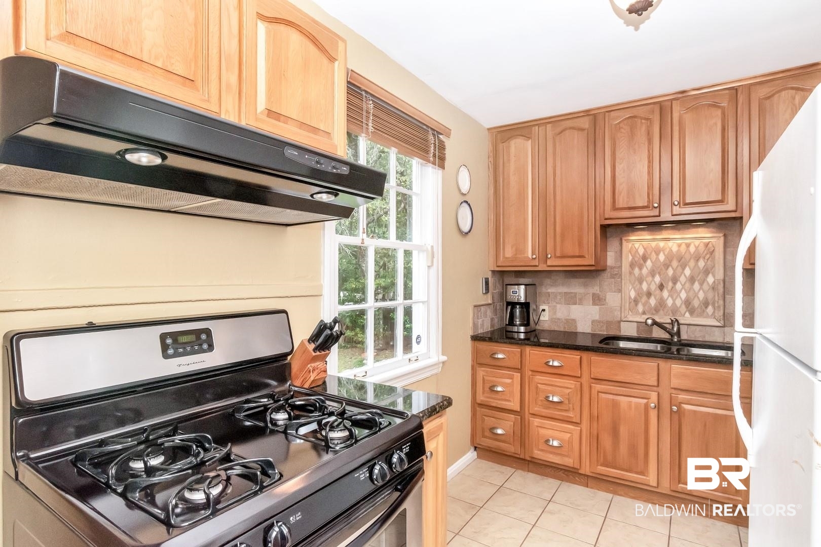 323 Azalea Circle West Mobile, AL 36608 - Photo 5 of 22