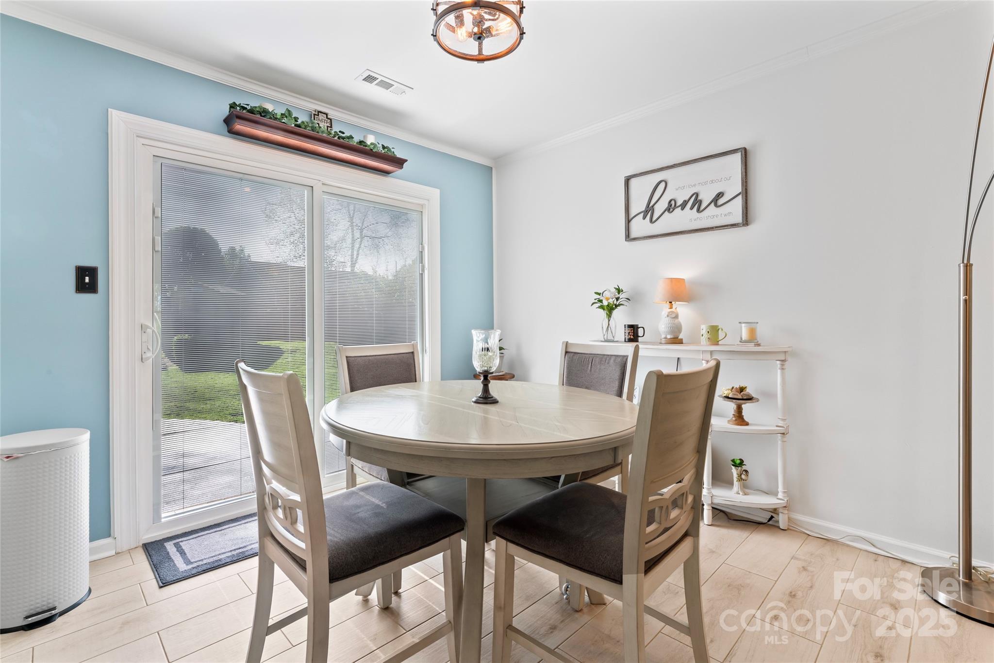 14827 Smith Road Charlotte, NC 28273 - Photo 7 of 41 Gallery Image 7