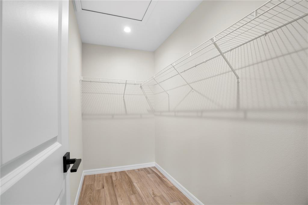 5785 Gallopo Road North Port, FL 34291 - Photo 17 of 28 Gallery Image 17