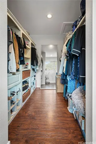 $1,650,000 | 730 Ainapo Street, Honolulu, HI 96825