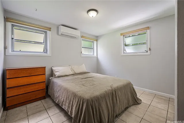 $1,650,000 | 730 Ainapo Street, Honolulu, HI 96825