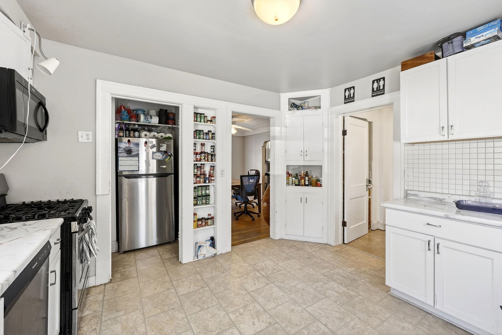 316 South Brooks Street Madison, WI 53715 - Photo 11 of 85