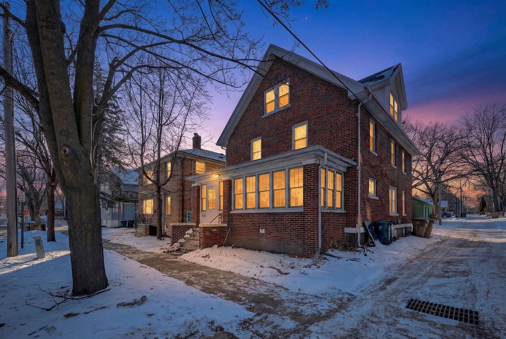 316 South Brooks Street Madison, WI 53715 - Photo 2 of 85