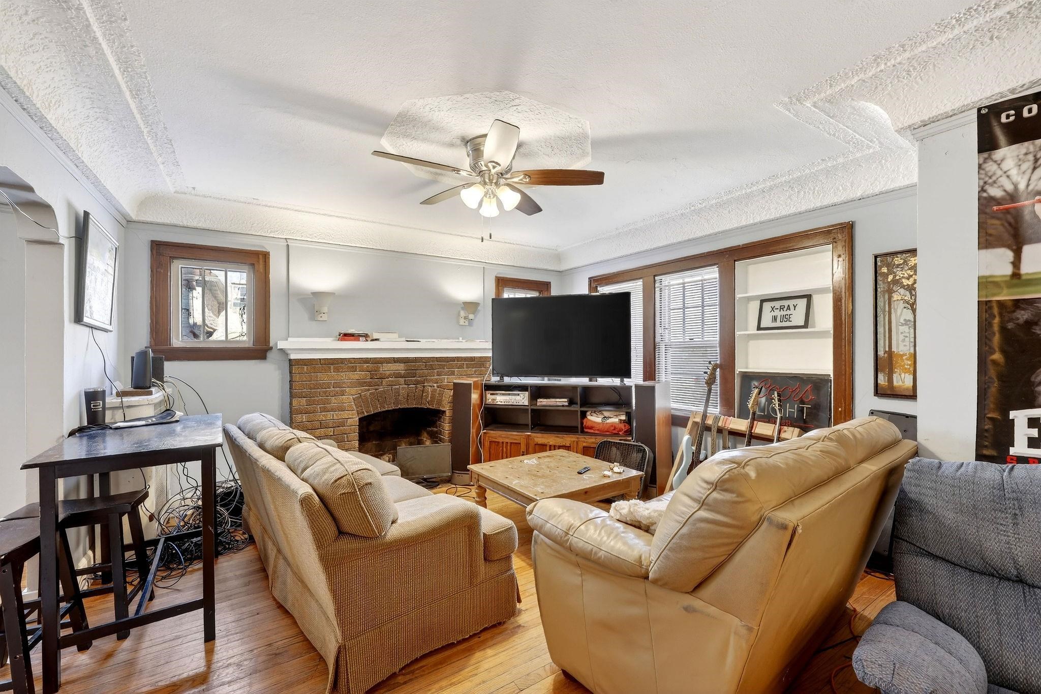 316 South Brooks Street Madison, WI 53715 - Photo 7 of 85