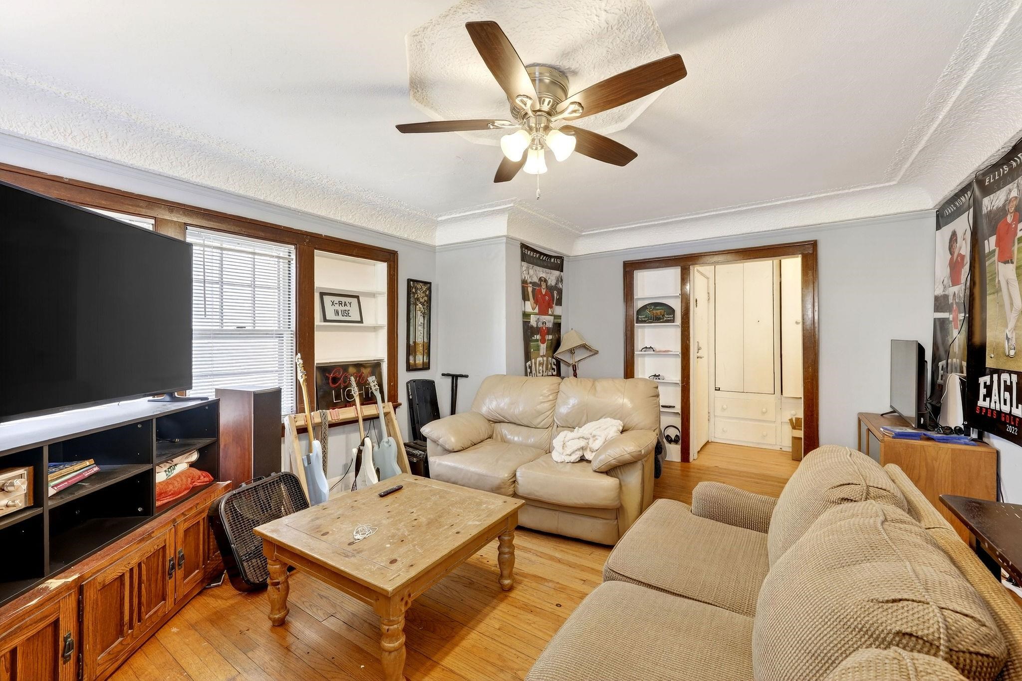 316 South Brooks Street Madison, WI 53715 - Photo 8 of 85