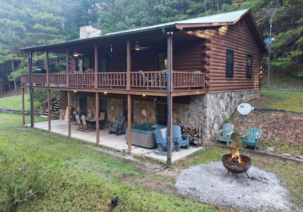 124 Old Indian Trail, Unit 14 Blue Ridge, GA 30513 - Photo 1 of 1 Gallery Image 1