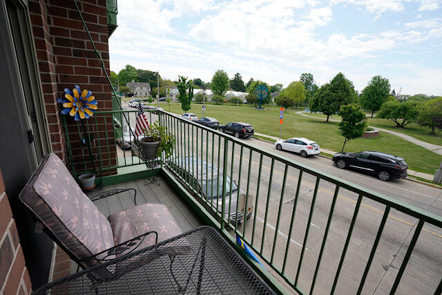 5128 West Bluemound Road, Unit 201 Milwaukee, WI 53208 - Photo 15 of 18 Balcony View