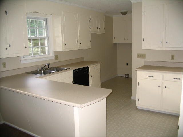 1709 Old Williamston Road Anderson, SC 29621 - Photo 5 of 21