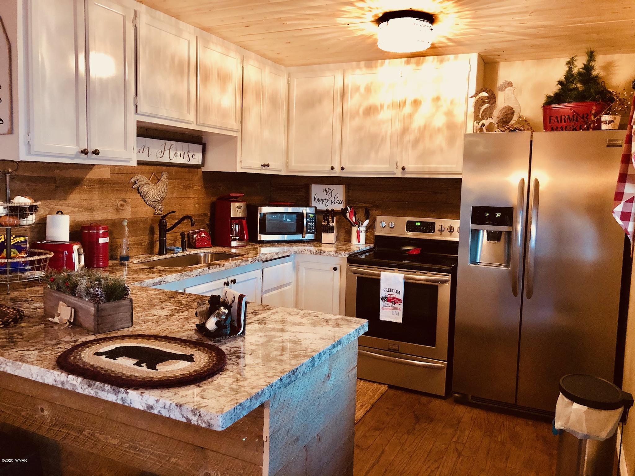 2772 Gooseberry Road Pinetop, AZ 85935 - Photo 7 of 22 Gallery Image 7