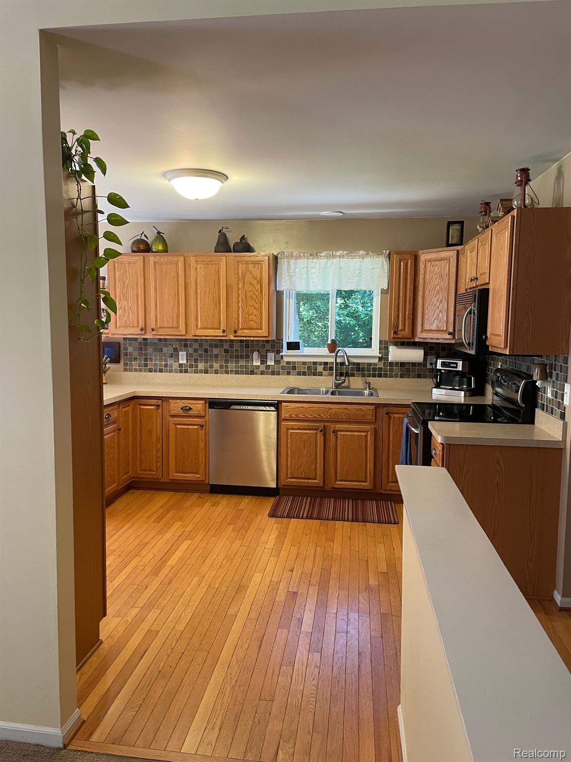 1703 Hosner Road Oxford, MI 48370 - Photo 6 of 48 Gallery Image 6