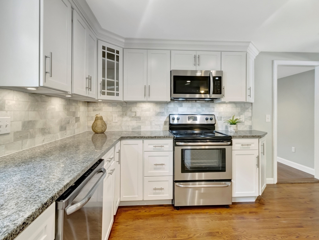 344 Old Post Road North Attleboro, MA 02760 - Photo 15 of 42