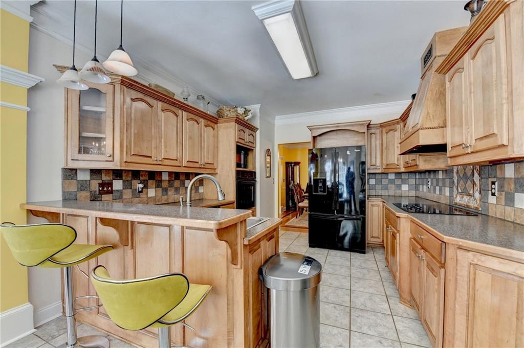 1031 Riverside Road Sugar Hill, GA 30518 - Photo 4 of 109