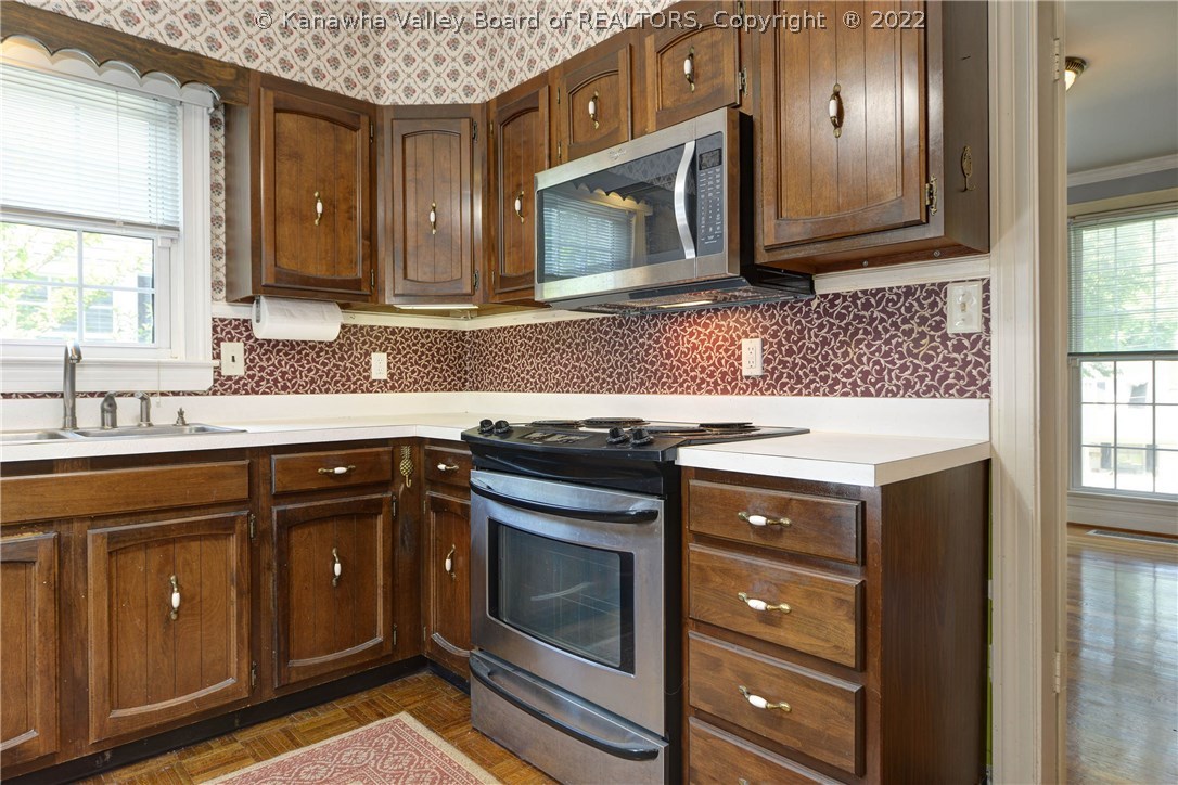 1022 Valley Road Charleston, WV 25302 - Photo 13 of 30 Gallery Image 13