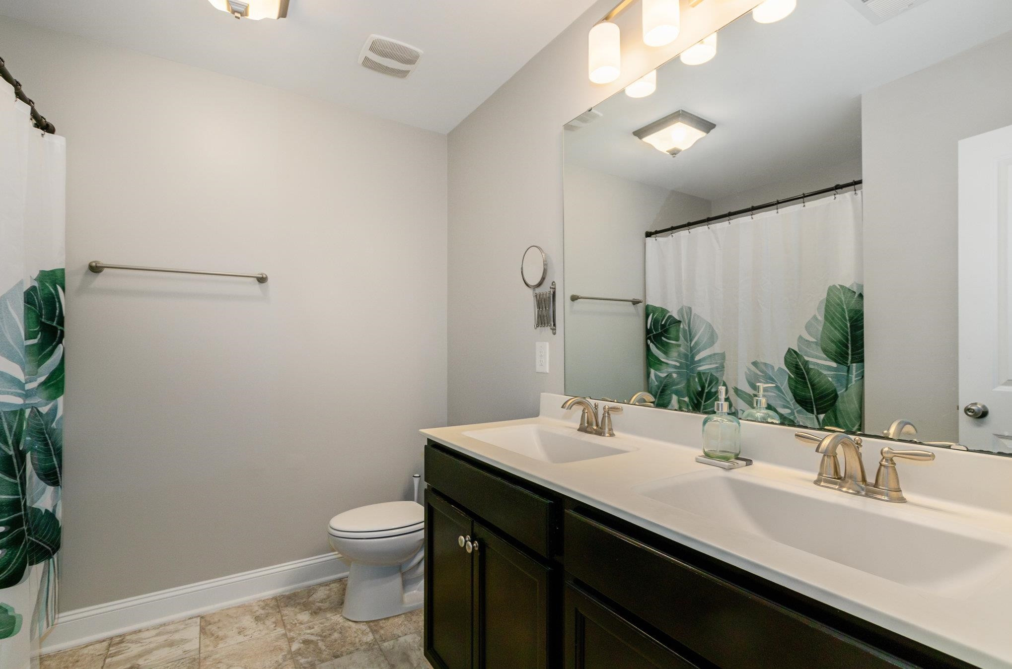 428 Seabring Lane Raleigh, NC 27603 - Photo 27 of 40 2nd floor hall bathroom