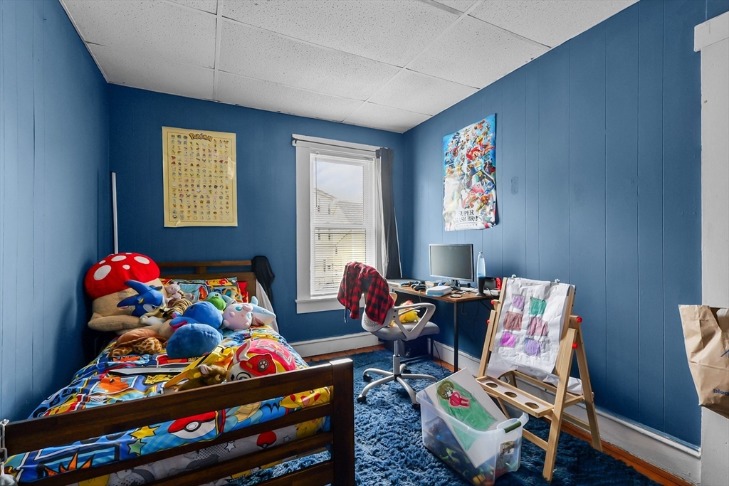 146 Hunter Street Fall River, MA 02721 - Photo 4 of 41 a children room with toys