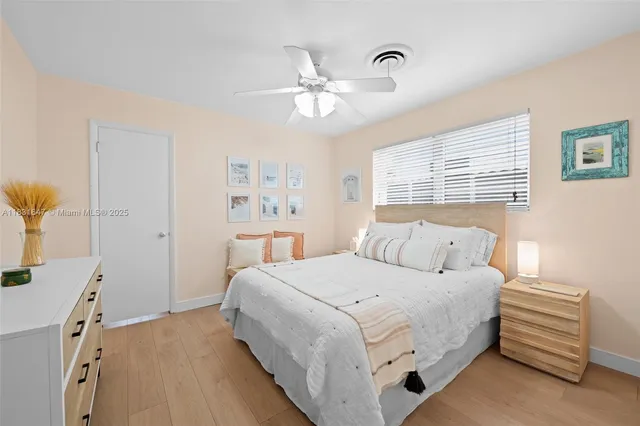 $565,000 | 2015 North 37th Avenue, Hollywood, FL 33021