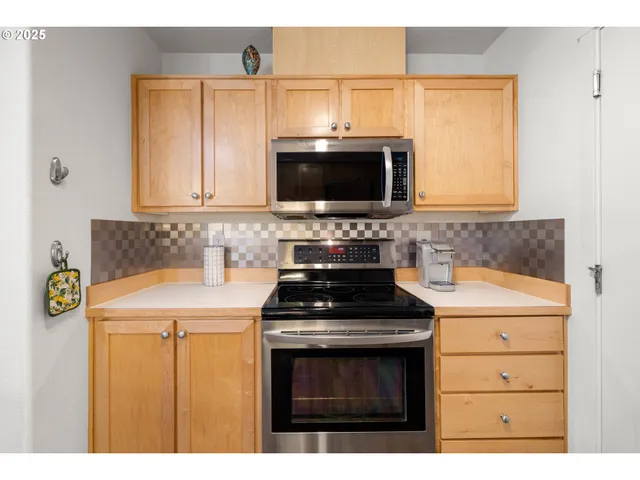 $315,000 | 14575 Southwest Magpie Lane, Unit 101, Beaverton, OR 97007