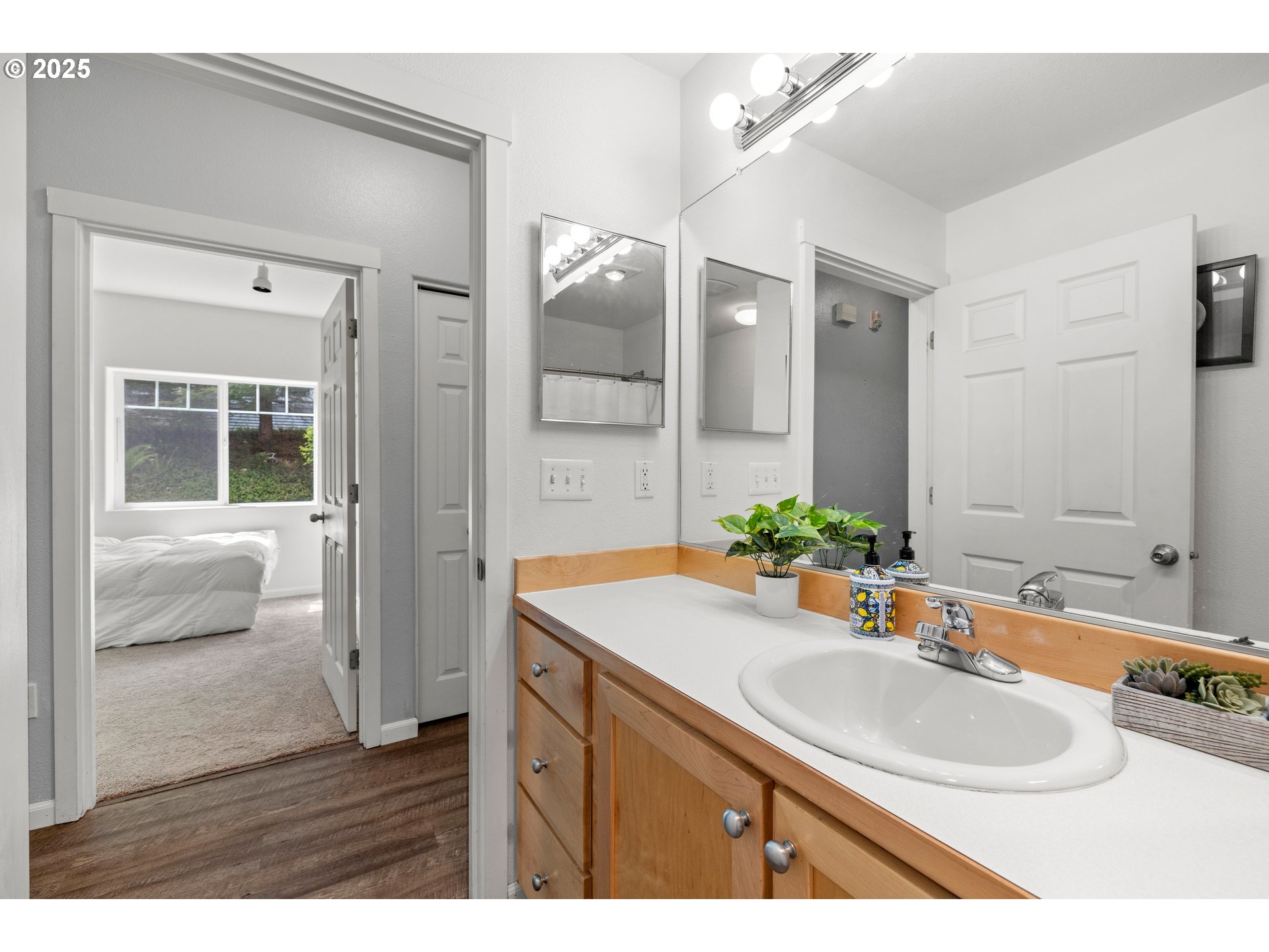 14575 Southwest Magpie Lane, Unit 101 Beaverton, OR 97007 - Photo 17 of 39