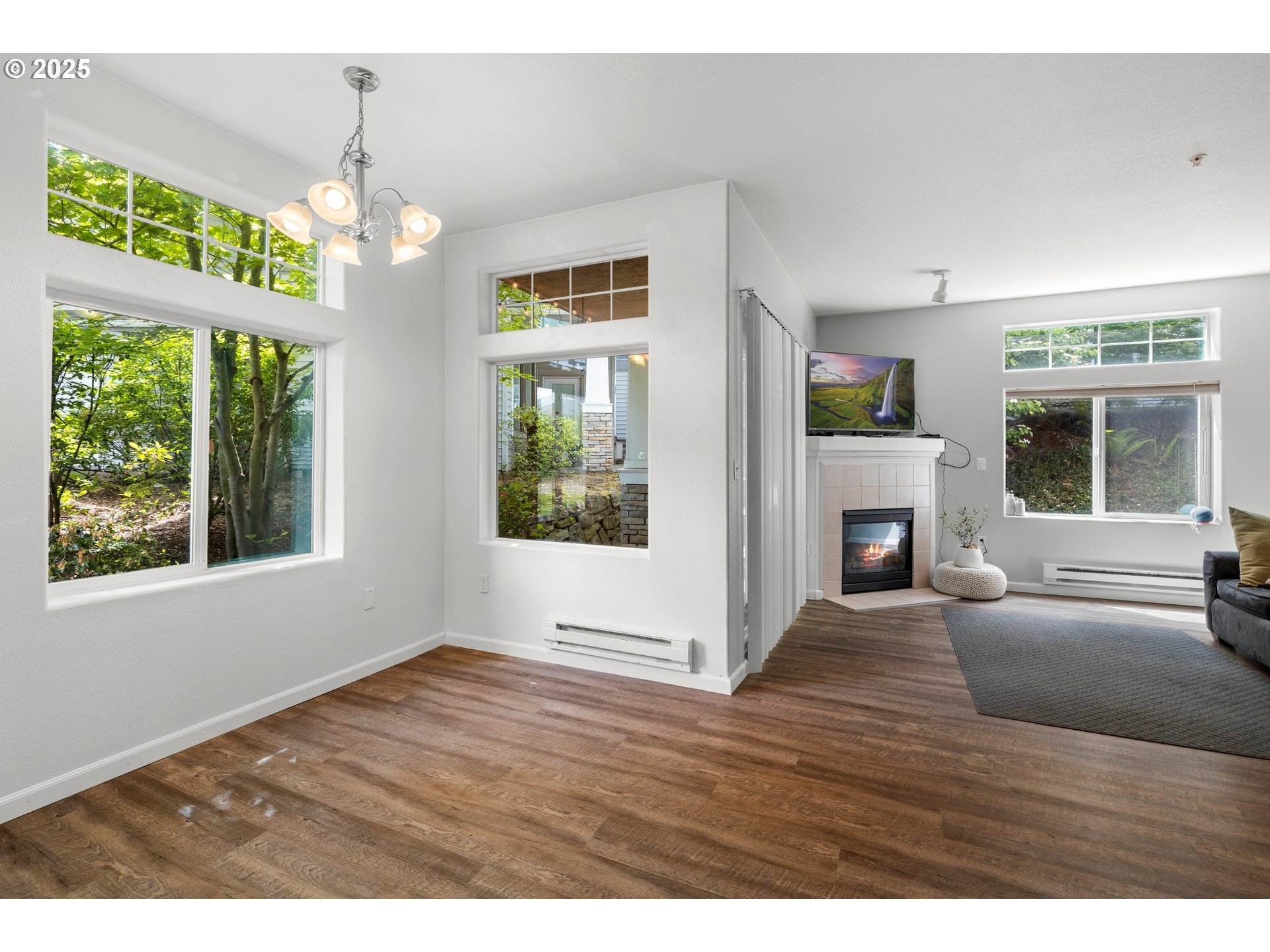 14575 Southwest Magpie Lane, Unit 101 Beaverton, OR 97007 - Photo 5 of 39