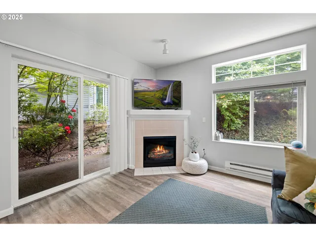 $315,000 | 14575 Southwest Magpie Lane, Unit 101, Beaverton, OR 97007