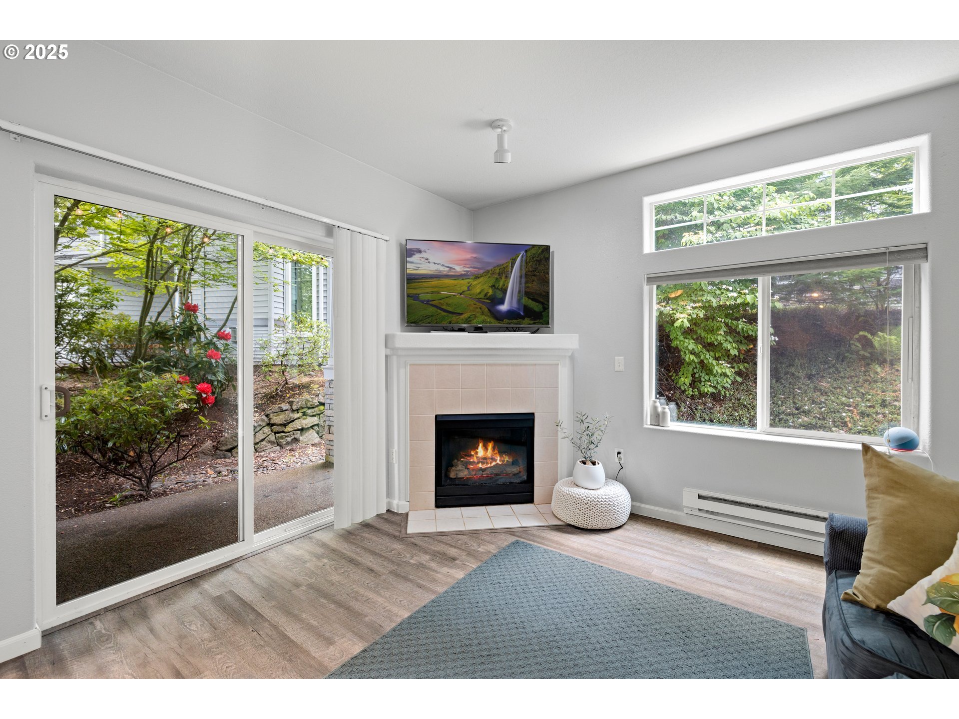 14575 Southwest Magpie Lane, Unit 101 Beaverton, OR 97007 - Photo 8 of 39