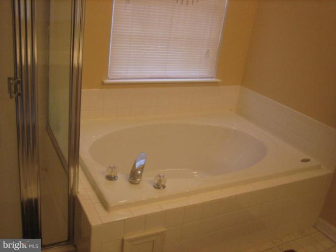5216 Leavers Court Rosedale, MD 21237 - Photo 11 of 14 Master Bath