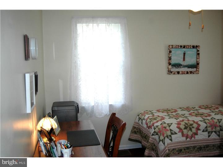 9 Pancoast Boulevard Delran, NJ 08075 - Photo 12 of 17 Bedroom 2
