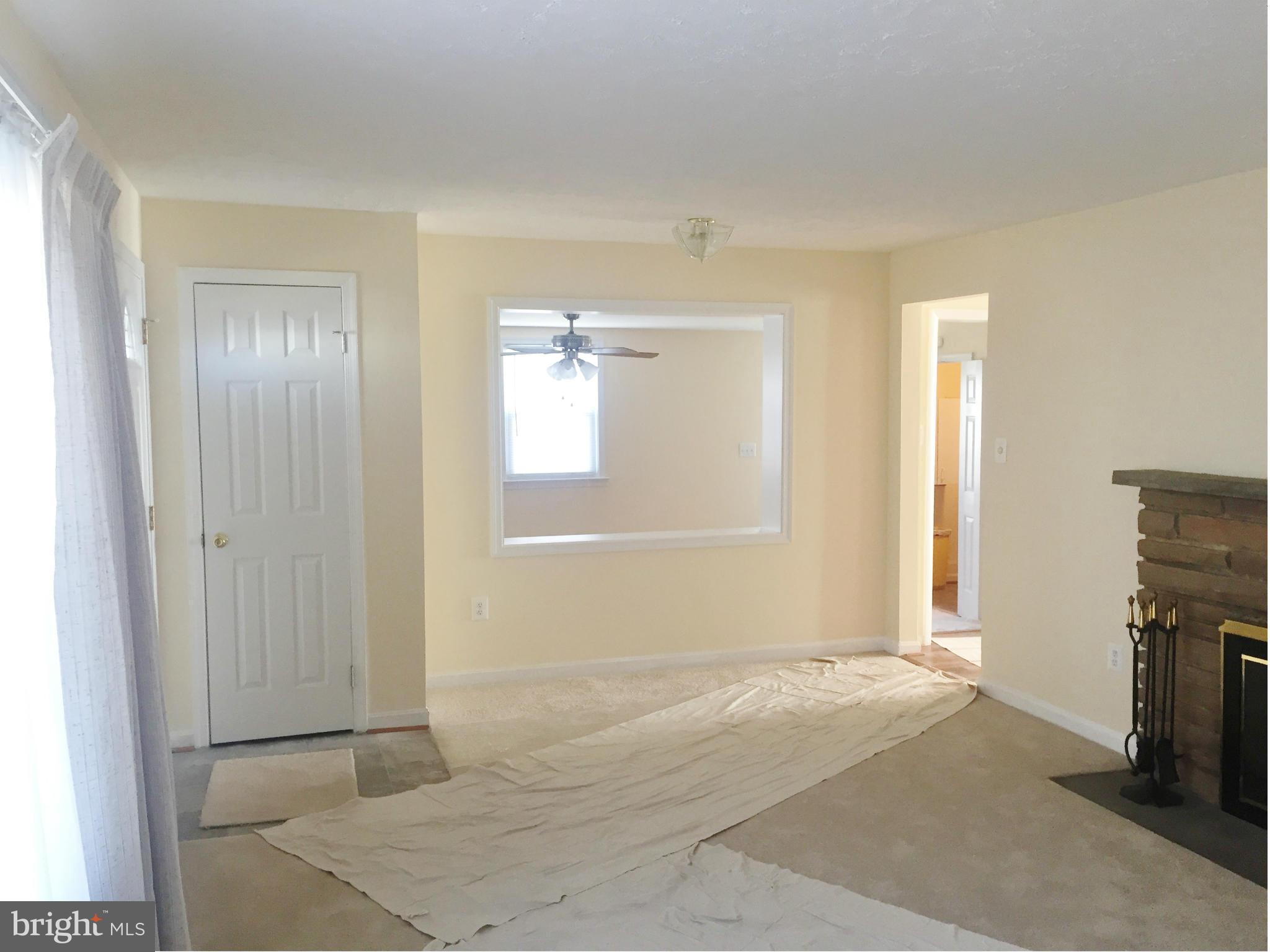 1107 Mapleton Street Woodbridge, VA 22191 - Photo 13 of 30 Living Room