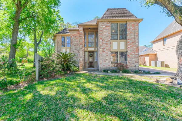 $650,000 | 618 Rock Cove, Houston, TX 77079