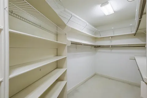 $650,000 | 618 Rock Cove, Houston, TX 77079