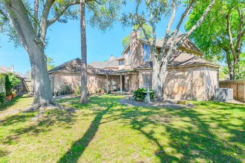 $650,000 | 618 Rock Cove, Houston, TX 77079