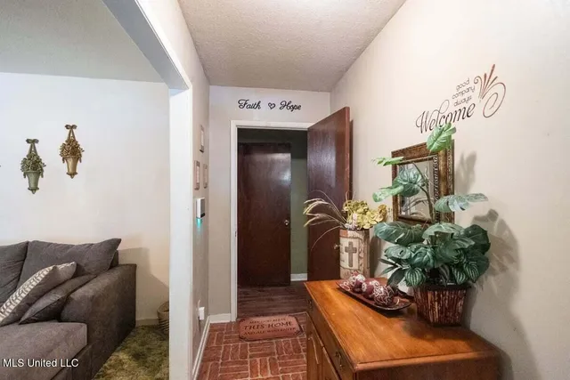 $148,000 | 3432 Dundee Lane, Jackson, MS 39212