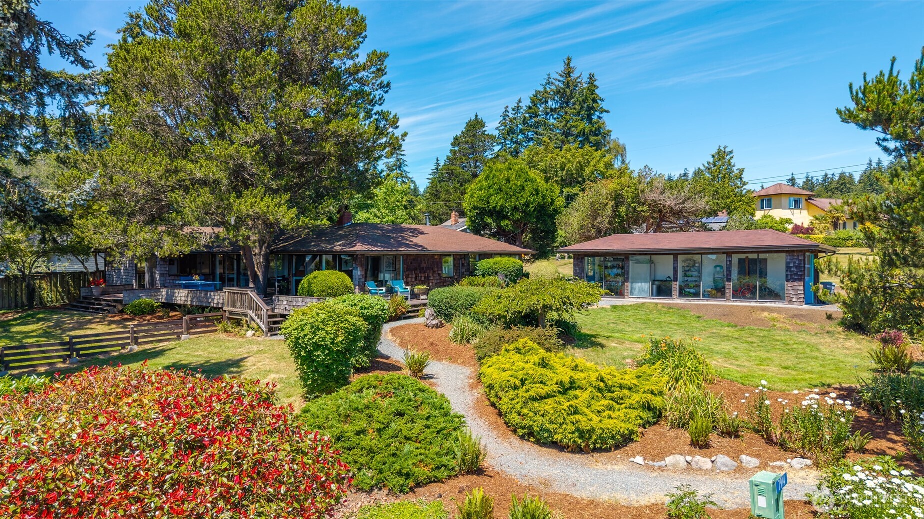 7914 Tidewater Road Anacortes, WA 98221 - Photo 27 of 40