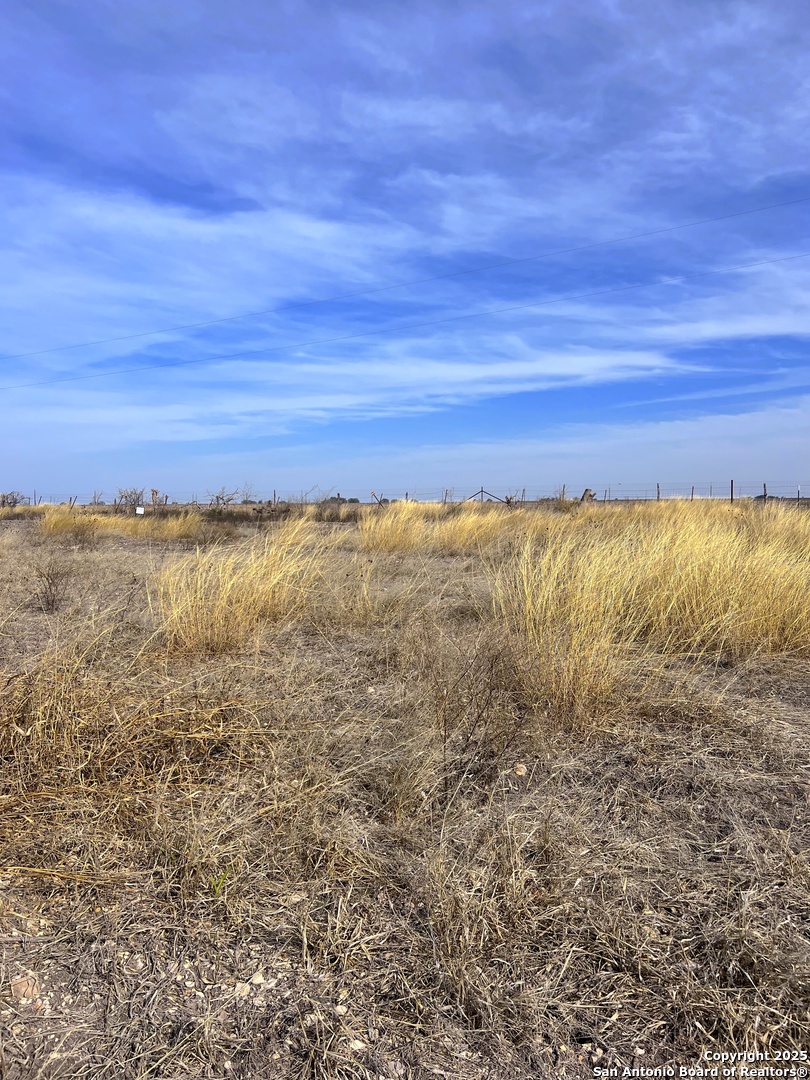 680 Cr 520 D'Hanis, TX 78850 - Photo 14 of 18 a view of an ocean