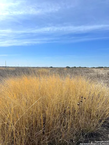 $99,900 | 680 Cr 520, D'Hanis, TX 78850
