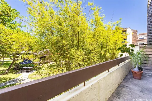 $698,000 | 1015 Aoloa Place, Unit 250, Kailua, HI 96734