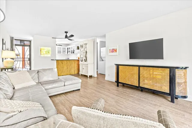 $698,000 | 1015 Aoloa Place, Unit 250, Kailua, HI 96734