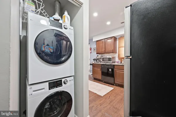 $389,999 | 14314 South Shore Court, Laurel, MD 20707