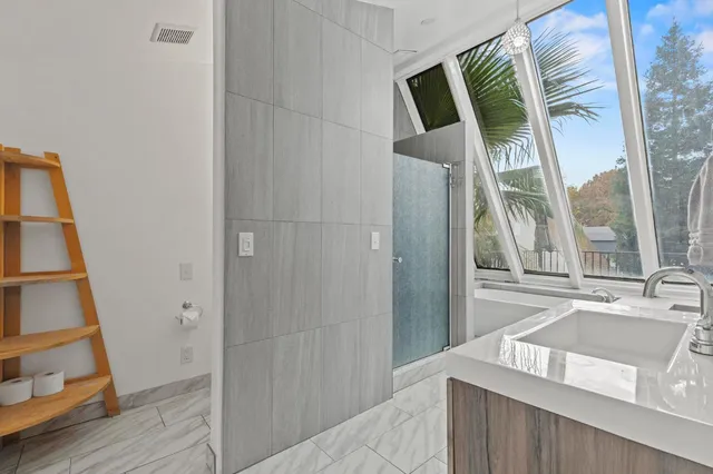 a picture of floor plan