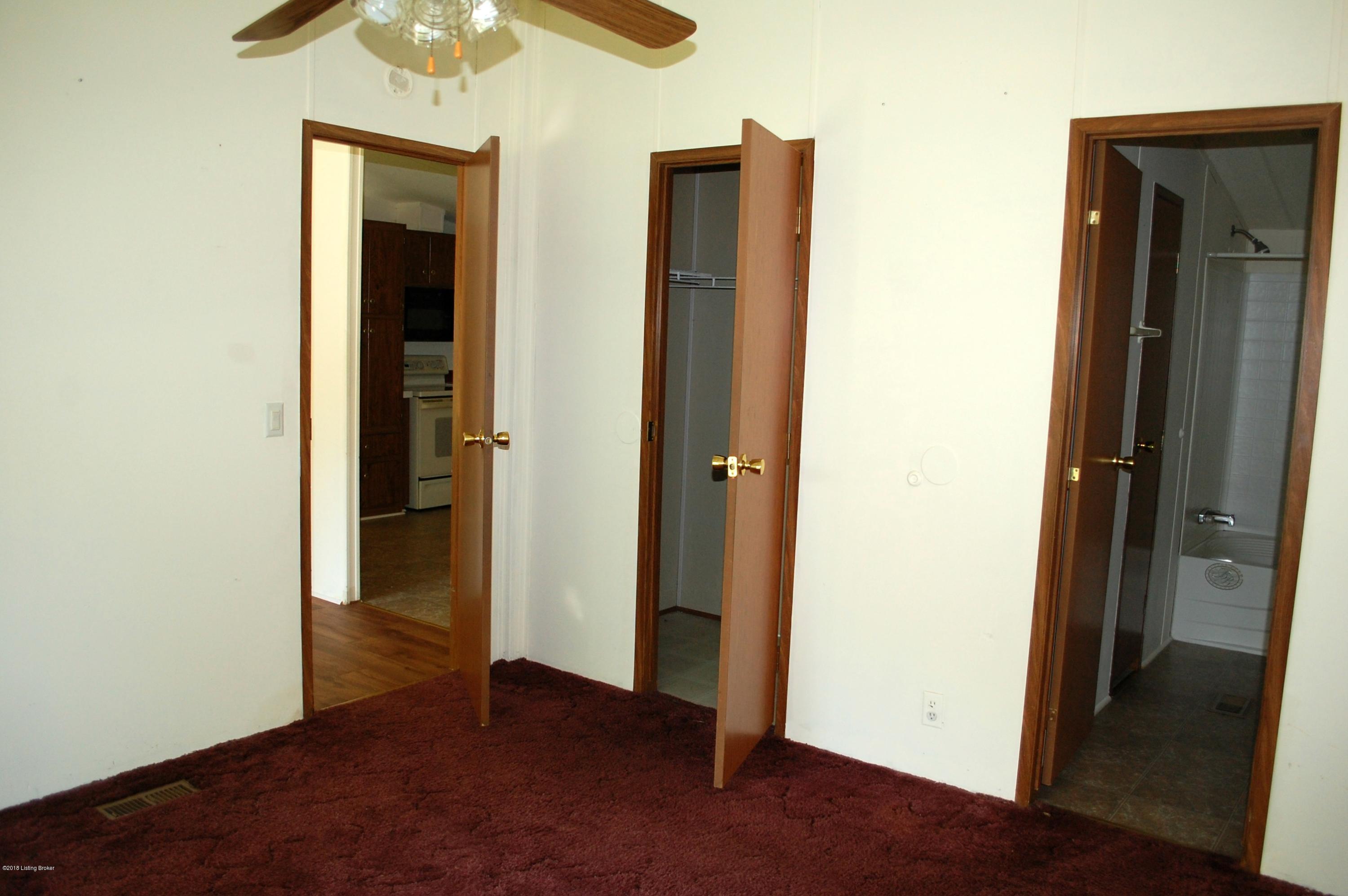 1321 Simpson Creek Road Bloomfield, KY 40008 - Photo 18 of 29 master