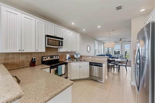 $550,000 | 4131 Pointe W Drive, Unit 201, Galveston, TX 77554